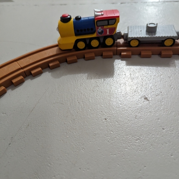 Toy State train set with Track . One piece missing from Track. Replacement. - Picture 4 of 11